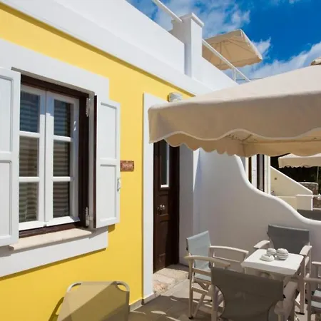 Chic & Modern Apartments With Swim Access Chalki Town Exterior photo