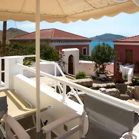 Chic & Modern Apartments With Swim Access Chalki Town Exterior photo