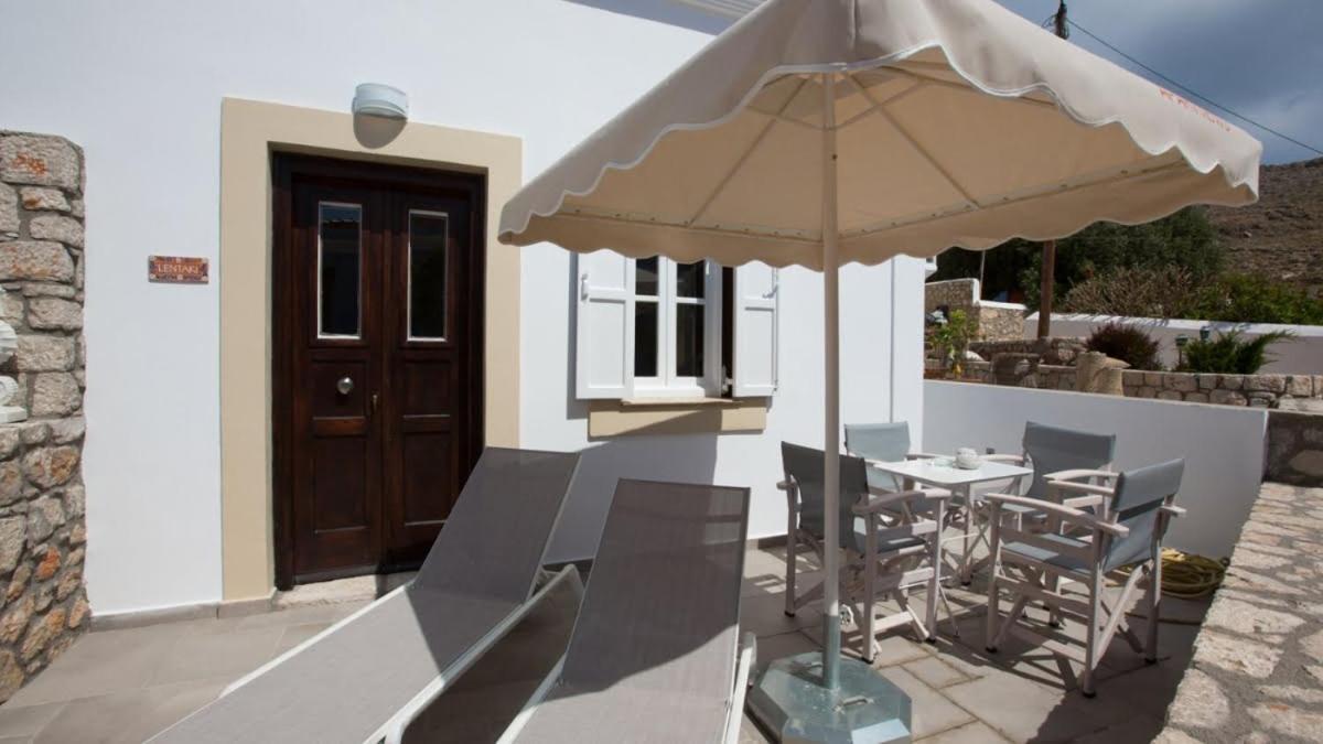Holiday home Chic & Modern With Swim Access